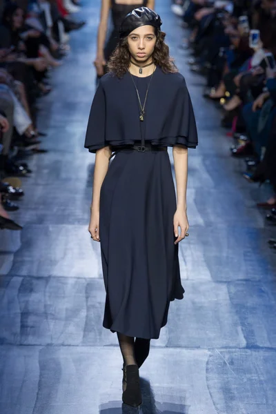 Look 63